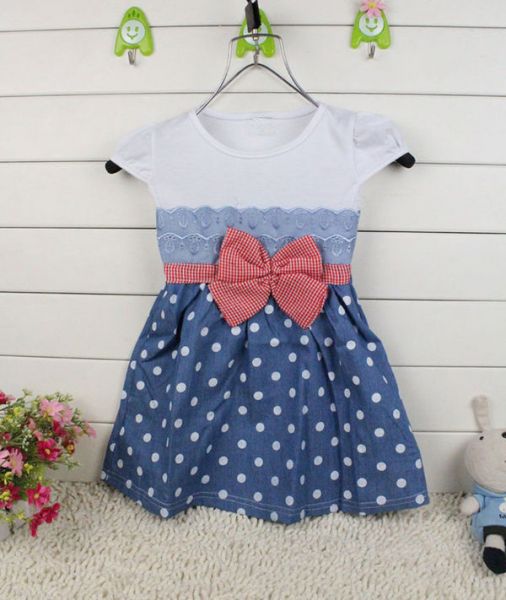Vestido branco com poá azul ref.302
