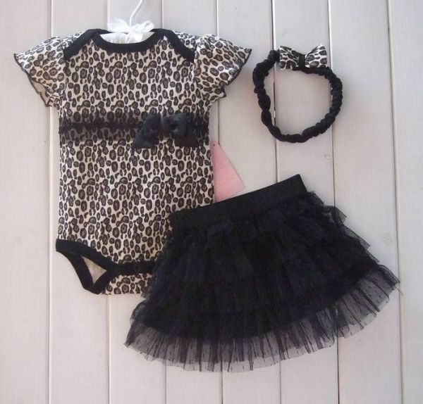 Conjunto body+ saia de tule ref.405